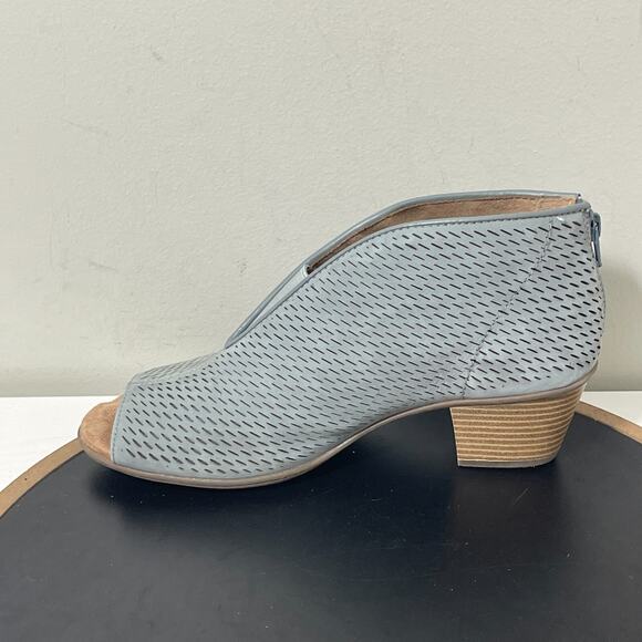 Earth Origins Carmen Heeled Sandals Sz 10 Light Blue Peep Toe Leather Zip Bootie - Picture 7 of 15